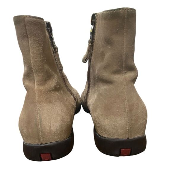 Prada Tan Suede Leather Side Zip Flat Ankle Boot Square Toe VTG Retro SZ 5.5 - 6 - Picture 8 of 14